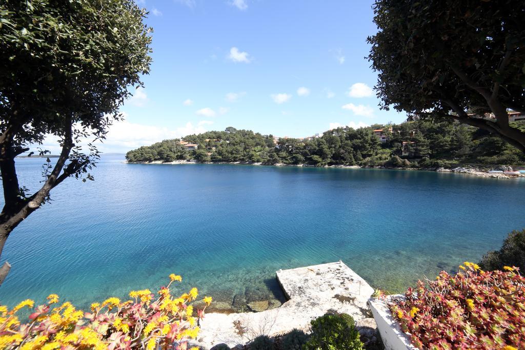 Villa Long Island Luxury Residence, Sali Dugi Otok-Private Parking,Next To Beach Exterior photo